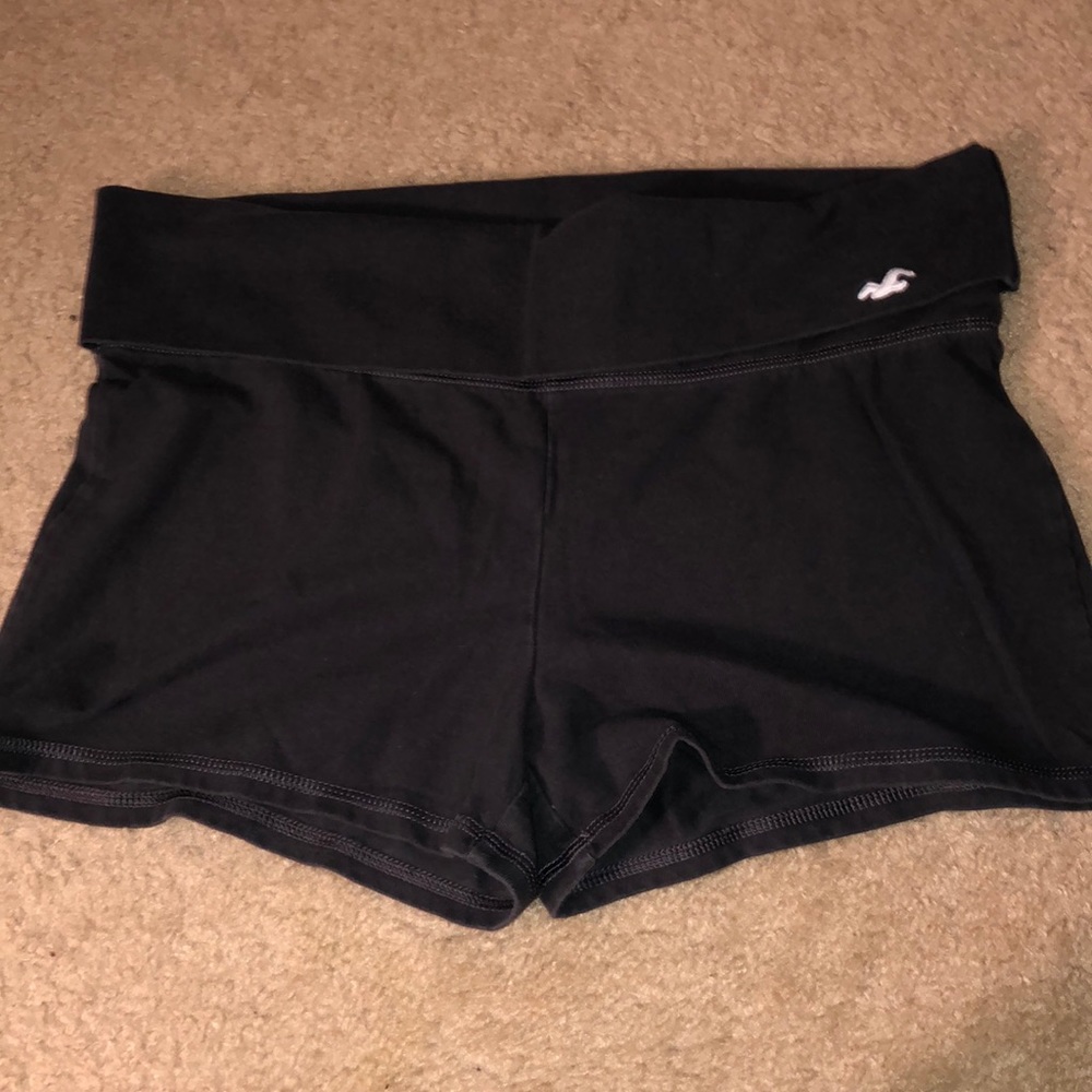 hollister dark gray yoga shorts